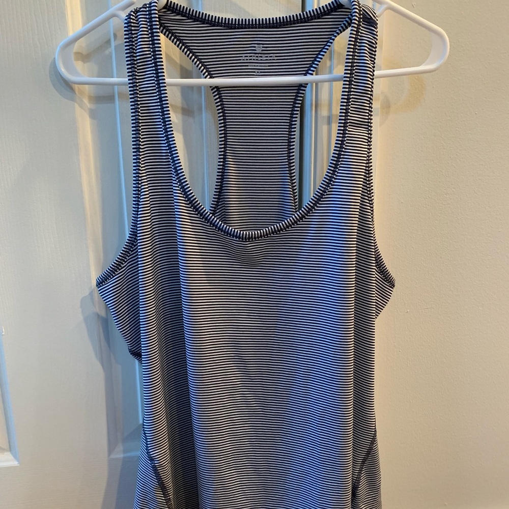 Athleta Chi Tank